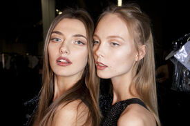 Emporio_Armani_Fall_2011_Backstage_Xa-_VFj_Mb1mxx.jpg