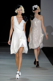 Emporio_Armani_Spring_2012_BD0_HVNh_1jhx.jpg