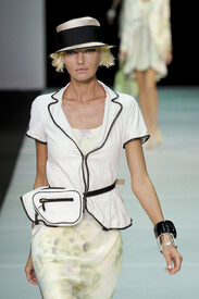 Emporio_Armani_Spring_2012_onr-nvmf_VFgx.jpg