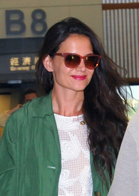 katie_holmes003_001.jpg