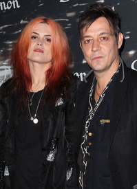 celebutopia-mosshart-hince-davidlynch-event-la-june20-cu-olya.jpg