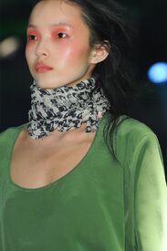 th_001_vivienne_westwood_010.jpg