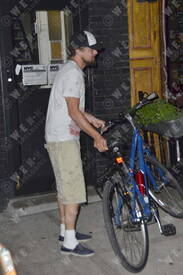 leo07_wenn5862613_preview.jpg