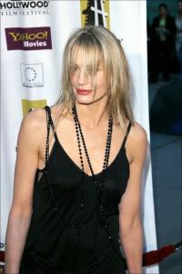 DarylHannah003.jpg