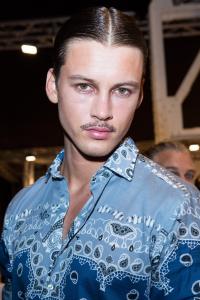 etro-mens-backstage-spring-summer-2014-mfw42.jpg