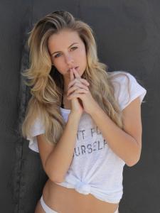 Bree Kleintop - Female Fashion Models - Bellazon