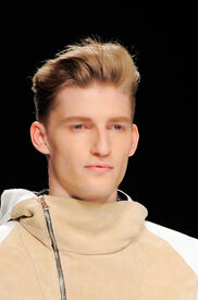 iceberg-mens-details-spring-summer-2014-mfw51.jpg