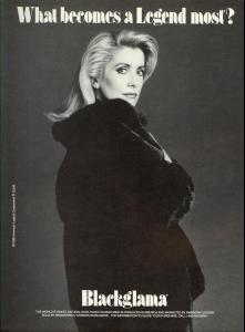 22_Star_Catherine_Deneuve.jpg