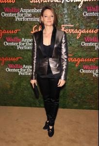 jodie-foster-at-wallis-annenberg-center-gala_4.jpg
