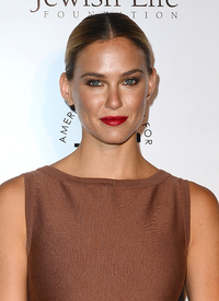 Bar Refaeli 10.jpg