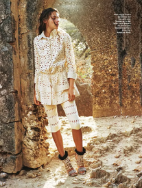 Abby-Brothers-by-Paul-Maffi-for-Glamour-Germany-July-2014-17.jpg
