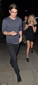 Tamsin-Egerton-date-night-with-Josh-Harnett.hUEu9V0J8FE-FYAGcl.jpg