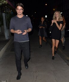 Tamsin-Egerton-date-night-with-Josh-Harnett.hUEu9V0J8FE-FYpyIL.jpg