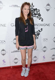 Alexis-Knapp--Galerie-Montaigne-Opening--04.jpg