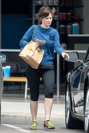 zooey-deschanel-in-leggings-out-in-hermosa-beach-6-15-2016-6.jpg