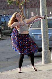 willow-shields-on-the-set-of-dwts-commercial-in-hollywood_10.jpg