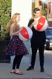 willow-shields-on-the-set-of-dwts-commercial-in-hollywood_11.jpg
