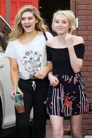 willow-shields-dwts-rehearsal-studio-in-hollywood-april-2015_13.jpg