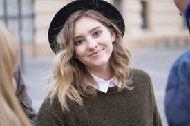 Willow-Shields--Out-and-about-in-Berlin--08.jpg
