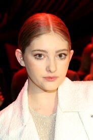 willow-shields-naeem-khan-fall-2016-sashion-show-nyfw-2-17-2016-4.jpg