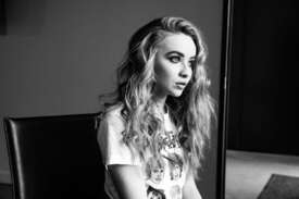 Sabrina-Carpenter--Teen-Vogue-Photoshoot-2015--13.jpg