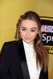 sabrina-carpenter-nascar-sprint-cup-series-auto-racing-awards-in-las-vegas-december-2015_9.jpg