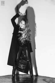 Sabrina-Carpenter--Kode-Magazine-2015--09.jpg