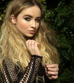 Sabrina-Carpenter--Smoke-and-Fire-Single-Cover-2016--02.jpg