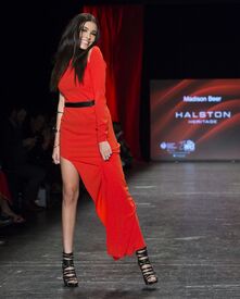 madison-beer-at-go-red-for-women-red-dress-collection-2016-in-new-york-02-11-2016_16.jpg