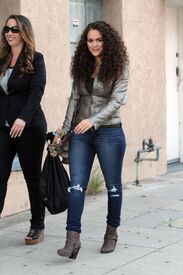madison-pettis-out-and-about-in-hollywood-10-29-2015_6.jpg