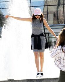 bailee-madison-and-mckayley-miller-out-in-vancouver-04-02-2016_2.jpg