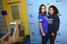 bailee-madison-2016-college-signing-day-in-new-york-city-april-2016-3.jpg