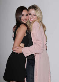 Bailee-Madison--Celebrates-Chloe-Lukasiaks-15th-Birthday--02.jpg