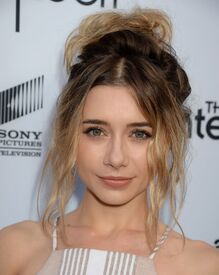 olesya-rulin-sony-pictures-television-socialsoiree-in-los-angeles-6-28-2016-4.jpg