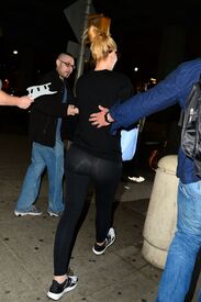 iggy-azalea-is-happy-to-be-in-nyc-4-27-2016-12.jpg