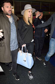 Iggy-Azalea--Arrives-at-JFK-Airport--02.jpg