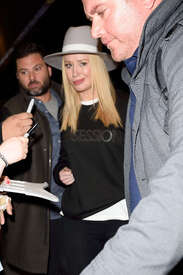 Iggy-Azalea--Arrives-at-JFK-Airport--03.jpg