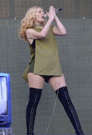 iggy-azalea-performs-at-102.7-kiss-fm-s-2016-wango-tango-in-carson-05-14-2016_10.jpg