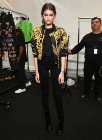 Picture_Pub_Kaia_Gerber_02.jpg