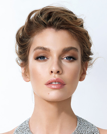 tduid300011_StellaMaxwell.jpg