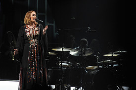 adele260616BZNimage4.jpg