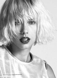 tswift110616BZNimage1.jpg