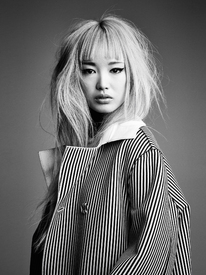 02-Vogue-China-July-2016-Fernanda-Ly-by-Patrick-Demarchelier.jpg