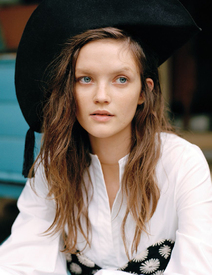 ELLE_Malaysia_July_2016-49.jpg