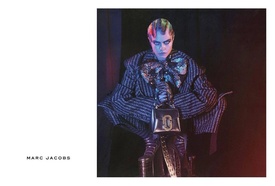Marc-Jacobs-Fall-Winter-2016-Campaign08.jpg