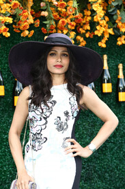 PicturePub Freida Pinto 034.jpg