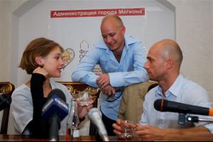 post-16119-1185316825_thumb.jpg