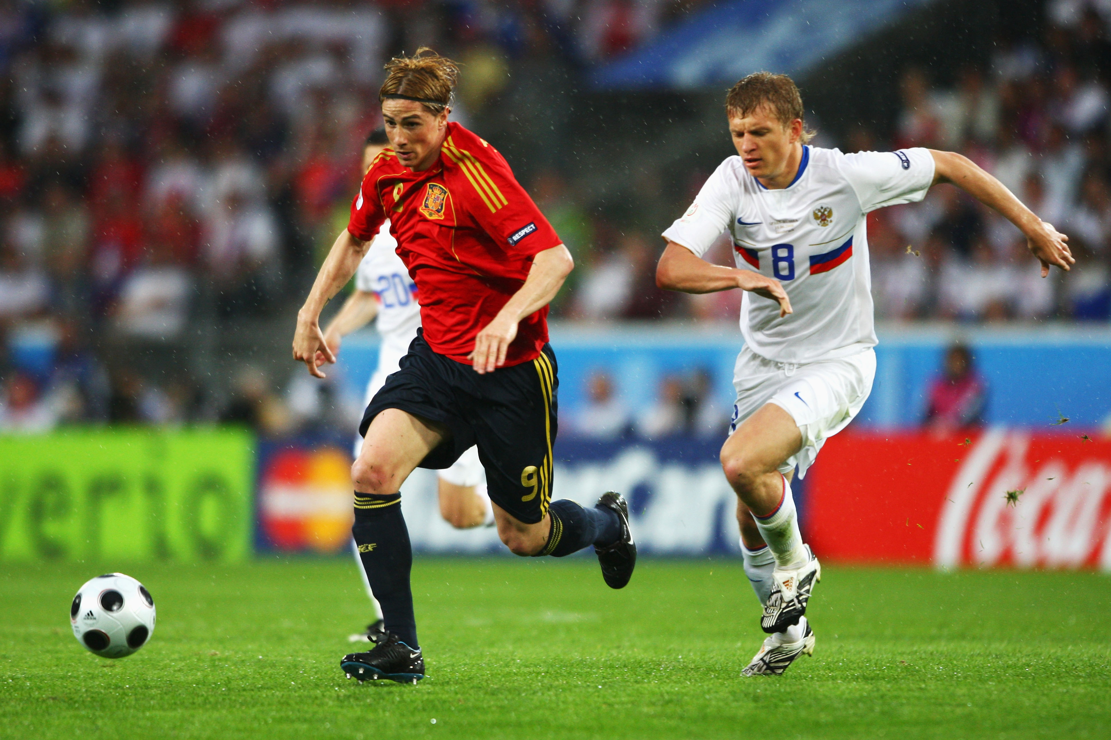 Матч 2008 года. Колодин евро 2008. Россия Испания полуфинал евро 2008. Испания Голландия 2008.