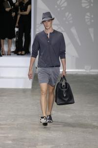 Louis_20Vuitton_20Spring_20Summer_202009_20Mens_20Runway_20Pictures_20_429__jpg.jpg