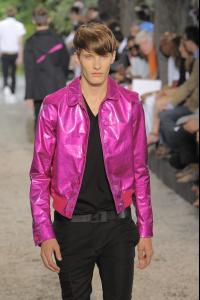 Dior_20Homme_20High_20Quality_20Spring_20Summer_202009_20Mens_20Runway_20Pictures_20_496__jpg.jpg